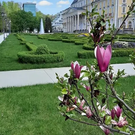 Golf Crystal Drop Apartment Rogaska Slatina